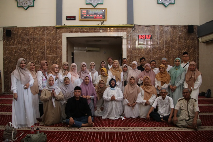 Menjalin Silaturahmi lewat Ayat Suci: Cerita Khidmat dari Masjid Al Ikhlas