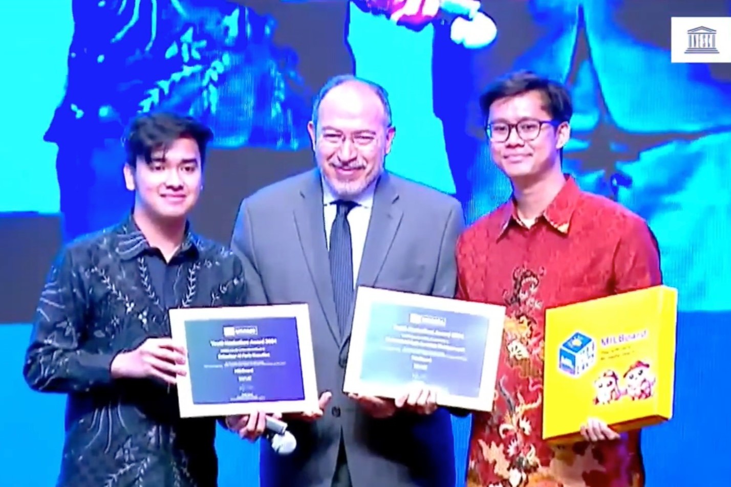 Alumni Universitas Indonesia Raih Penghargaan Dunia